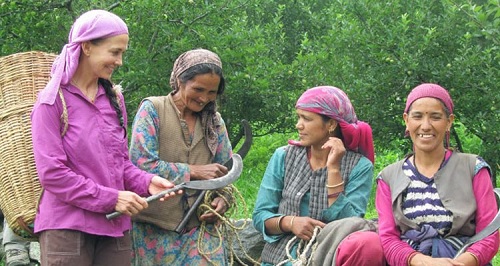 WOMEN PARTICIPATION IN TOURISM: A CASE STUDY OF DISTRICT  KINNAUR IN HIMACHAL PRADESH