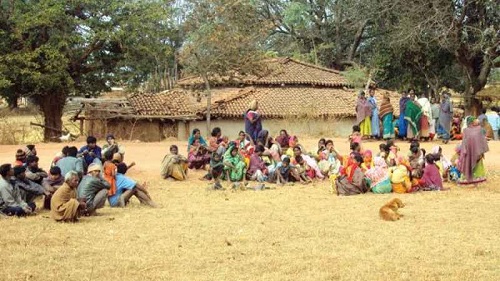 आदिवासींच्या जमिन हक्कांसाठी साधनेचा लढा 