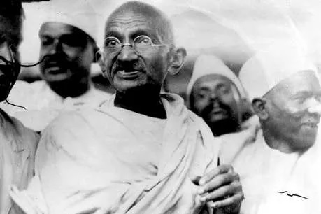 ”ग्रामीण बेरोजगारीचा प्रश्न सोडविण्यासाठी महात्मा गांधींच्या आर्थिक विचारांची उपयुक्तता“