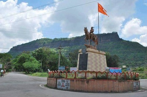 जुन्नरच्या अज्ञात स्वातंत्र्यसैनिकांची गौरव गाथा जुन्नरच्या अज्ञात स्वातंत्र्यसैनिकांची गौरव गाथा