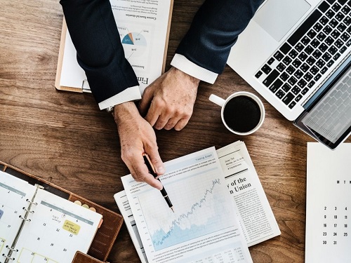 MANAGEMENT EDUCATION IN INDIA: ISSUES AND CONCERNS