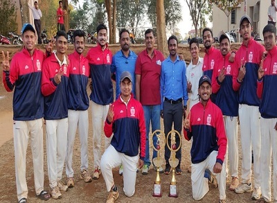 A STUDY OF GENERAL SELF-EFFICACY OF SPORTSMEN OF KARNATAK UNIVERSITY IN TEAM AND INDIVIDUAL SPORTS EVENTS