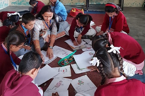 विद्यालयों में कार्यरत अध्यापकों की कार्यशैली का अध्यापन  अनुभव के आधार पर अध्ययन