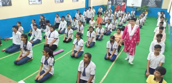 विद्यालयीन स्तरावर विद्यार्थ्यांच्या अध्ययनावर होणारा योगाचा परिणाम