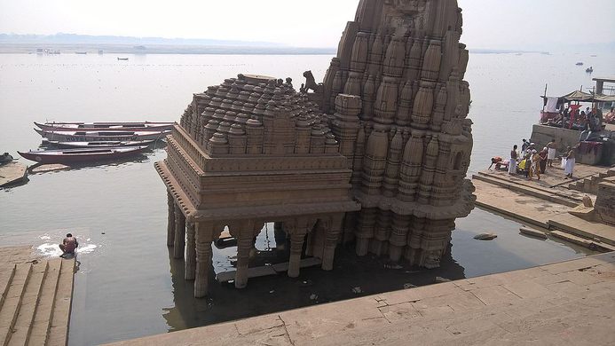 THE SIGNIFICANCE OF RATNESHWAR TEMPLE IN VARANASI