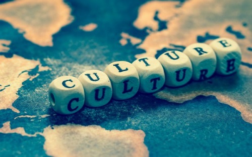 THE IMPORTANCE OF CULTURAL COMPETENCE IN SOCIAL WORK AND ITS IMPACT ON CLIENT ENGAGEMENT AND OUTCOMES