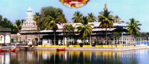 RE-THINKING THE RURAL TOURISM OPPORTUNITY AND RURAL  MARKETING-A CASE STUDY OF SOLAPUR DISTRICT