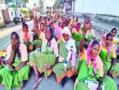 PROBLEM AND CHALLENGES OF CONTRACT LABOUR IN BBMP