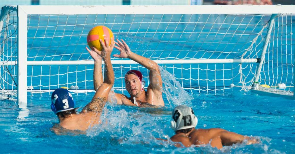 PHYSIOLOGICAL ADAPTATIONS TO HIGH-INTENSITY INTERVAL TRAINING IN ELITE WATER POLO PLAYERS: A LONGITUDINAL STUDY