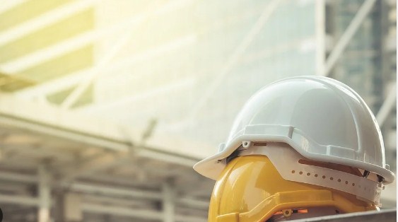 ADVANCEMENTS IN FIBER BRAGG GRATING SENSORS FOR REAL-TIME STRUCTURAL HEALTH MONITORING IN CONSTRUCTION ADVANCEMENTS IN FIBER BRAGG GRATING SENSORS FOR REAL-TIME STRUCTURAL HEALTH MONITORING IN CONSTRUCTION