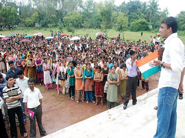 “ महाविद्यालयीन विद्यार्थी मंडळाच्या निवडणुका – एक अभ्यासविषयक दृष्टीकोन “