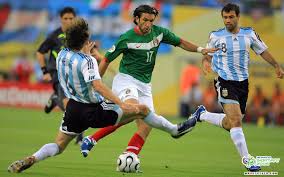 ISOLA TED AND COMBINED EFFECTOFFUNCTIONAL TRAINING  AND GRID TRAINING ON SELECTED  PERFORMANCE RELA TED FITNESS AND PLA YING ABILITY AMONG INTER SCHOOLFOOTBALL PLA YERS