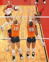 ACOMP ARA TIVE STUDYOFEFFECTOFFUNDAMENT AL EXERCISES & FUNCTIONAL TRANING ON SKILL PERFORMANCE OF VOLLEYBALLPLA YERS