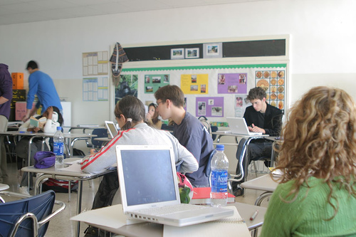 BLENDED LEARNING – ABOON OR BANE FOR TEACHER-LEARNER