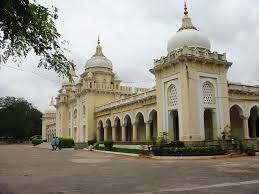 THE ROLE OFPUBLIC POLICYIN  ADDRESSING SP A TIAL INEQUALITIES IN HYDERABAD KARNA T AKAREGION  OFNORTH KARNA T AKA