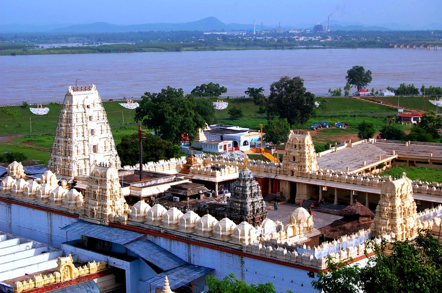 GAGÂVATÂRA IN THE TEMPLES OF RÂMA