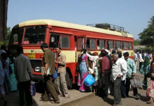 अस्वस्थ वर्तमानाचे प्रत्ययकारी चित्रण करणारी कविता:’संभ्रमित वर्तमान’
