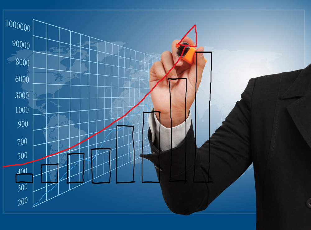GLIMPSES OF ECONOMIC GROWTH AND ITS IMPACT ON POVERTY REDUCTION