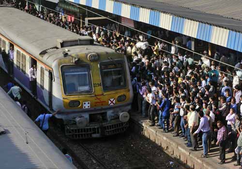 भारतीय रेल उपक्रम में “मानव संसाधन व लागत” विश्लेषण भारतीय रेल उपक्रम में “मानव संसाधन व लागत” विश्लेषण