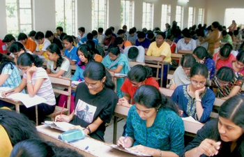 उत्तर प्रदेश में उच्च शिक्षा की व्यक्तिगत परीक्षा प्रणाली चुनने के कारणों का दो विश्वविद्यालयों के संदर्भ में अध्ययन
