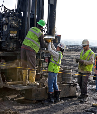 DEVELOPING EMPLOYEES PERFORMANCE THROUGH  TRAINING PROGRAMMES IN ENGINEERING INDUSTRY  