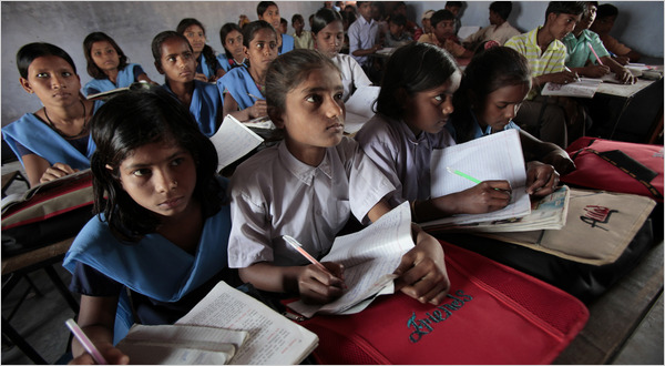IMPACT OF PARENTAL ENCOURAGEMENT ON  ACADEMIC ACHIEVEMENT OF MIDDLE SCHOOL STUDENTS