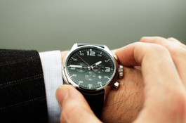 CORRELATION BETWEEN ACHIEVEMENT COPING  STYLES AND TIME PERCEPTION 