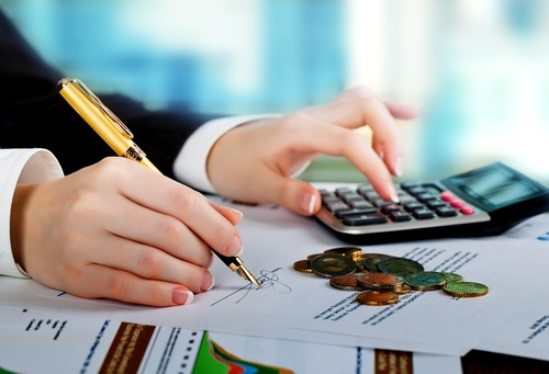 FINANCIAL MANAGEMENT OF INDIAN STEEL INDUSTRY: CASE STUDY ON LIQUIDITY POSITION