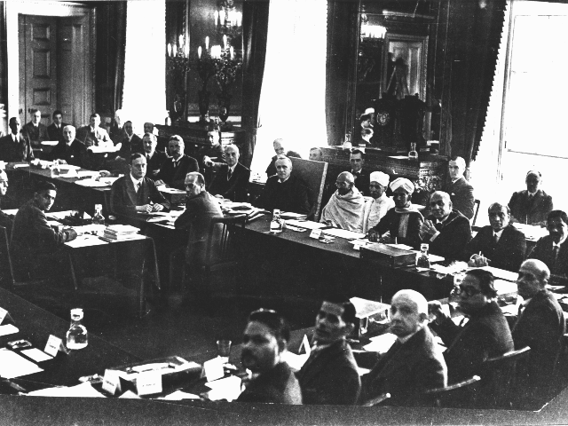 ब्रिटीशकालीन प्रशासकीय कायद्यातील 1935 च्या कायद्याचे  चिकित्सक मूल्यमापन