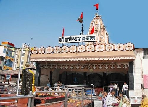 STUDY OF TOURIST BEHAVIOR WITH RESPECT TO  SATISFACTION LEVEL FOR SHANI SHINGNAPUR  RELIGIOUS TOURIST CENTER, AHMEDNAGAR  DISTRICT, MAHARASHTRA  