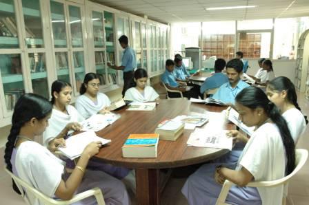 USE OF INFORMATION RESOURCES IN ENGINEERING  COLLEGE LIBRARIES OF PANDHARPUR CITY: A CASE STUDY