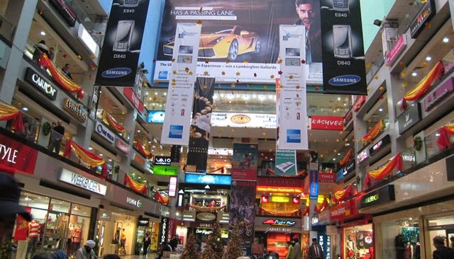 CONSUMERS SHOPPING LIFE STYLE ADOPTED BY IT & NON IT EMPLOYEES AT BANGALORE, INDIA. CONSUMERS SHOPPING LIFE STYLE ADOPTED BY IT & NON IT EMPLOYEES AT BANGALORE, INDIA.