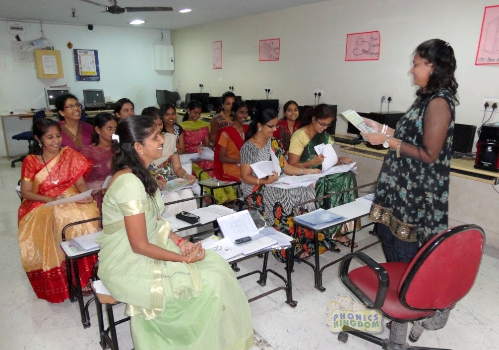 EFFECTIVENESS OF THE BANGALORE UNIVERSITY B.ED  CURRICULUM IN DEVELOPING PROPER ATTITUDE  TOWARDS TEACHING PROFESSION