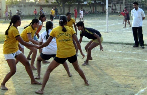 विद्यालय तथा विश्वविद्यालय स्तर पर अध्ययनरत सामूहिक खेल खेलने वाली खिलाड़ियों की आध्यात्मिक बुद्धि का तुलनात्मक अध्ययन विद्यालय तथा विश्वविद्यालय स्तर पर अध्ययनरत सामूहिक खेल खेलने वाली खिलाड़ियों की आध्यात्मिक बुद्धि का तुलनात्मक अध्ययन