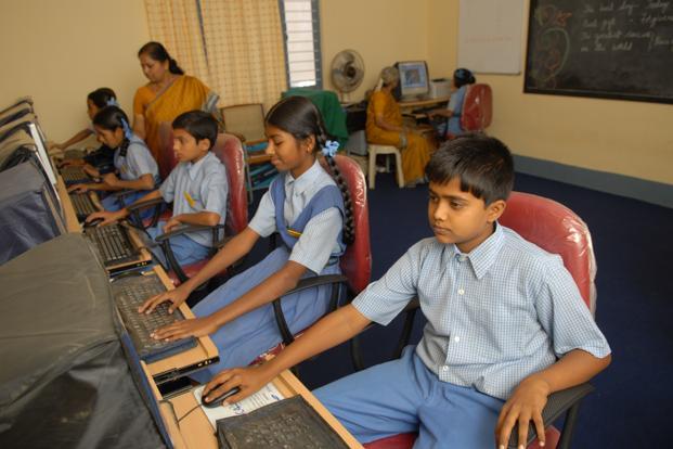 APPLICATIONS OF ICT IN TEACHING –  LEARNING & EVALUATION
