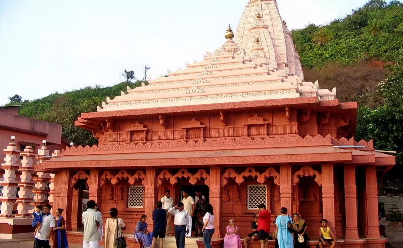 “BEHAVIORAL PATTERNS OF TOURIST : A CASE  STUDY OF GANPATIPULE”