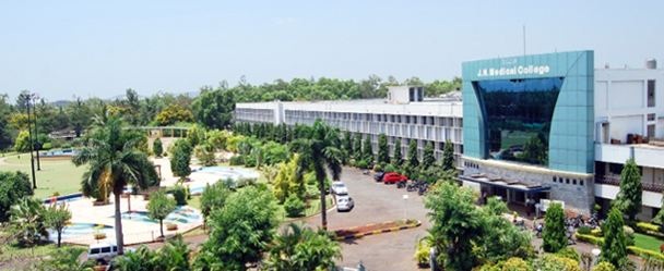 INFORMATION SEARCH SKILLS IN WEB ENVIRONMENT FOR  ACCESSING CLINICAL INFORMATION BY THE STUDENTS OF  HEALTH SCIENCE UNIVERSITIES IN KARNATAKA