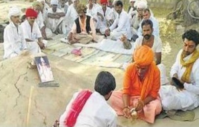 ग्रामसेवकांच्या भूमिकेचे विश्लेषणात्मक अध्ययन : निफाड तालुक्या संदर्भात अभ्यास
