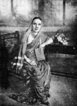 वैदर्भिय स्त्री शिक्षणाच्या आद्य प्रणेत्या - यशोदाबाई जोशी, मनुताई बापट, जाईबाई चौधरी वैदर्भिय स्त्री शिक्षणाच्या आद्य प्रणेत्या - यशोदाबाई जोशी, मनुताई बापट, जाईबाई चौधरी