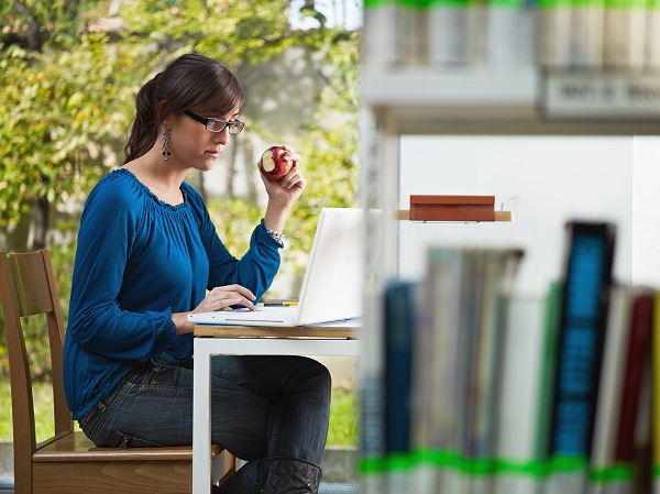 INTERACTIVE EFFECT OF LIFE SKILLS EDUCATION PROGRAM AND SOCIO- ECONOMIC STATUS OF STUDENTS ON THEIR CRITICAL THINKING INTERACTIVE EFFECT OF LIFE SKILLS EDUCATION PROGRAM AND SOCIO- ECONOMIC STATUS OF STUDENTS ON THEIR CRITICAL THINKING