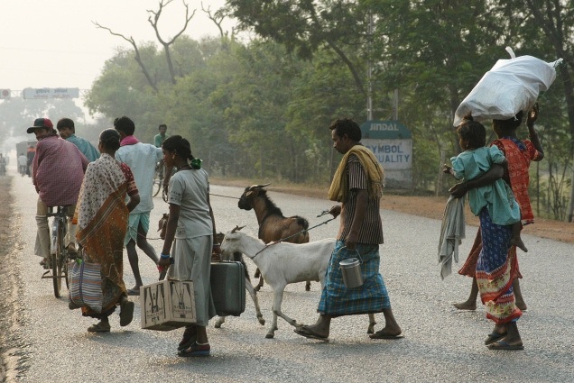 CAUSES AND CONSEQUENCE OF HUMAN MIGRATION IN INDIA CAUSES AND CONSEQUENCE OF HUMAN MIGRATION IN INDIA