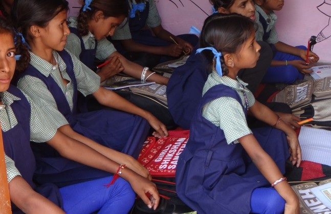 शिक्षणाचे राष्ट्रीकरण ही सामाजिक मूलभूत गरज शिक्षणाचे राष्ट्रीकरण ही सामाजिक मूलभूत गरज