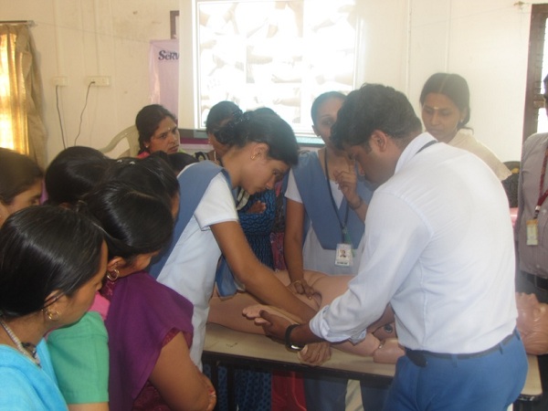 EFFECT OF GROUP REALITY THERAPY TRAINING ON ANXIETY AMONG NURSING STUDENTS EFFECT OF GROUP REALITY THERAPY TRAINING ON ANXIETY AMONG NURSING STUDENTS