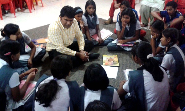 AN INFLUENCE OF SELF ESTEEM IN LATERAL THINKING OF STUDENT TEACHERS IN TIRUCHIRAPPALLI DISTRICT AN INFLUENCE OF SELF ESTEEM IN LATERAL THINKING OF STUDENT TEACHERS IN TIRUCHIRAPPALLI DISTRICT