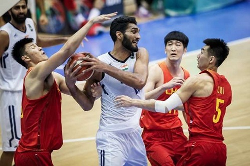 A COMPARATIVE STUDY OF MOTOR FITNESS AMONG HANDBALL AND BASKETBALL PLAYERS A COMPARATIVE STUDY OF MOTOR FITNESS AMONG HANDBALL AND BASKETBALL PLAYERS