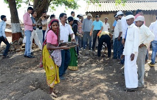 ग्रामीण भागातील शौचालय बांधणी व वापराविषयीचे अध्ययन