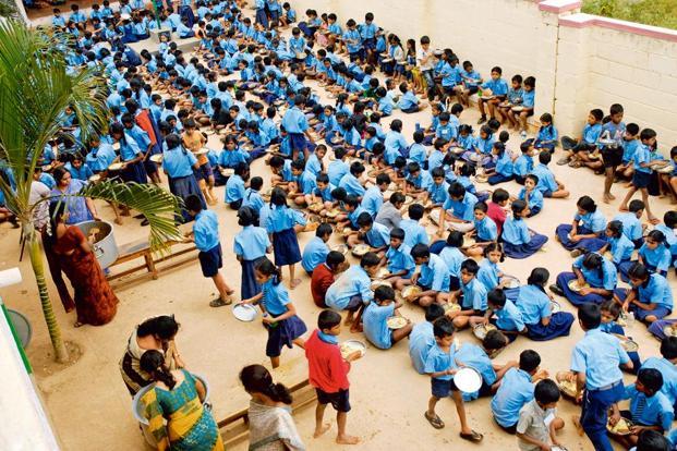 NAAC ACCREDITATION: CHALLENGES FOR RURAL & TRIBAL COLLEGES NAAC ACCREDITATION: CHALLENGES FOR RURAL & TRIBAL COLLEGES