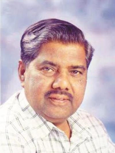 बदलत्या ग्रामीण जीवनाचे वास्तव मांडणारी वामन होवाळाची कथा
