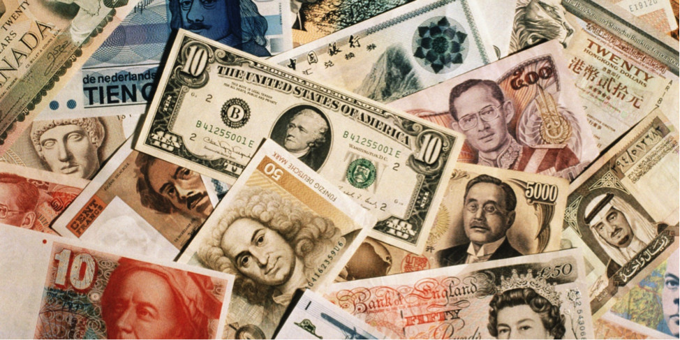 “DETERMINANTS OF FOREIGN EXCHANGE  RESERVES A LITERATURE REVIEW”