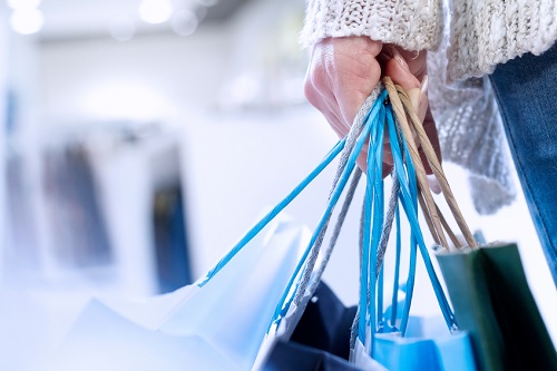 CONSUMER BUYING BEHAVIOUR TOWARDS ONLINE RETAIL MARKETERS A CASE STUDY OF FLIPKART AND AMAZON